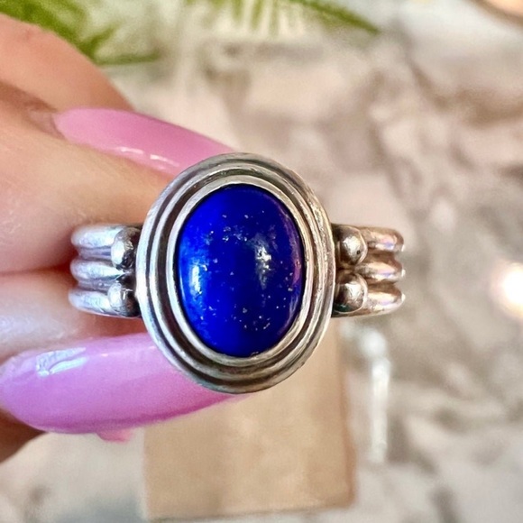 Vintage Lapis Lazuli Handmade Ring Solid 925 Sterling Silver oval cabochon gem - Picture 2 of 13